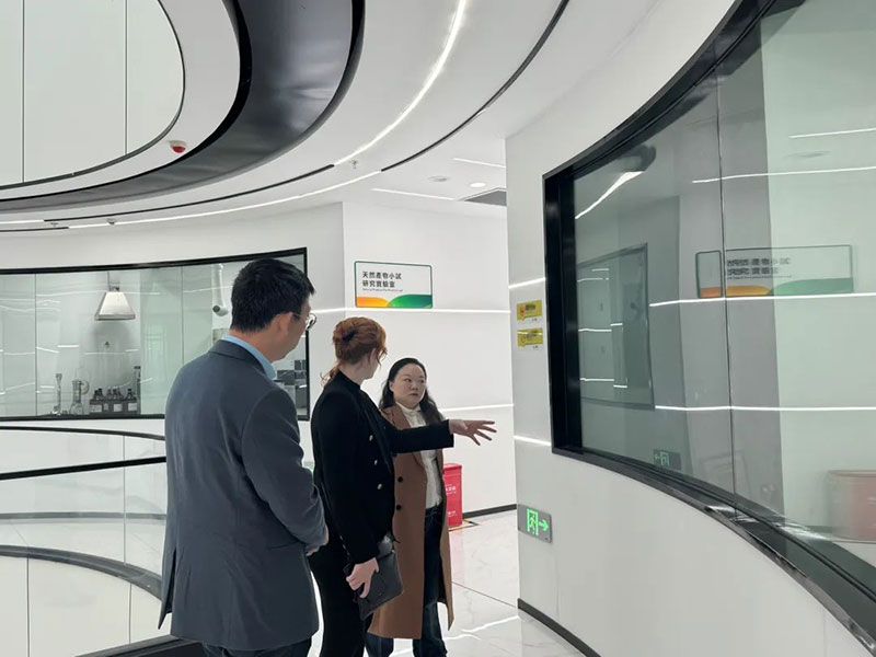 巴西國家植物保護產(chǎn)品協(xié)會專家訪問新朝陽，共探生物農(nóng)業(yè)合作新機遇