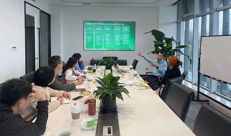 巴西國家植物保護產(chǎn)品協(xié)會專家訪問新朝陽，共探生物農(nóng)業(yè)合作新機遇